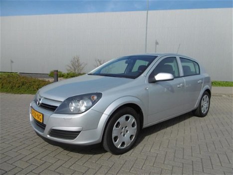 Opel Astra - 1.7 CDTi Elegance Airco 5 Deurs - 1