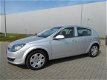 Opel Astra - 1.7 CDTi Elegance Airco 5 Deurs - 1 - Thumbnail