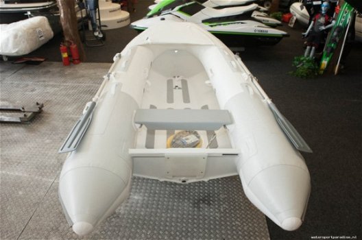 Ribeye TS350 Rib met aluminium kiel - 7