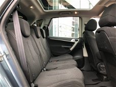 Citroën C4 Picasso - VTi 120 Selection | Navigatie | Panorama | Dealer onderhouden |