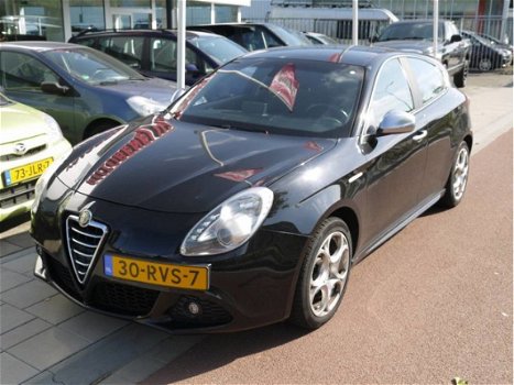 Alfa Romeo Giulietta - 1.6 JTDm 105 Distinctive - Navigatie - 1