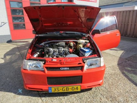 Opel Kadett - 2.0i GS/i // Circuit , of op de weg // - 1