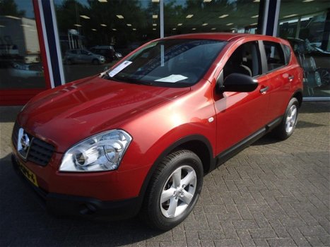 Nissan Qashqai - 1.6 2WD Cruise Controle , Airco, Trekhaak - 1