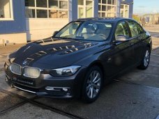 BMW 3-serie - 320d EfficientDynamics Edition High Executive XENON -LED drl