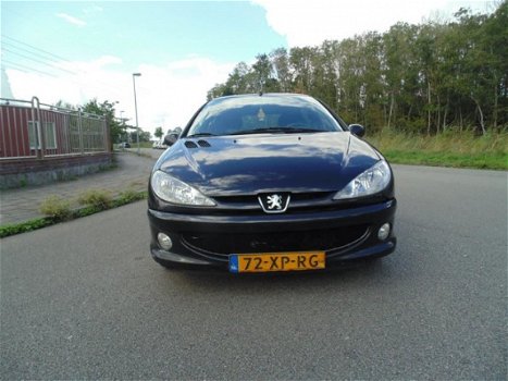 Peugeot 206 - 1.4 Forever nette auto bouwjaar 2007 - 1