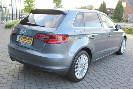 Audi A3 Sportback - 1.4 TFSI Attraction Pro Line plus navigatie/Airco - 1