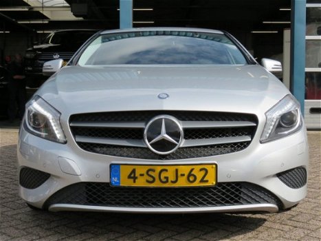 Mercedes-Benz A-klasse - 180 Edition / Xenon / Navigatie / Pdc V + A / Incl 6 maand BOVAG garantie , - 1