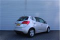 Kia Venga - 1.4 CVVT SEVEN | Cruise | PDC | Dealeronderhouden | APK | Navi | - 1 - Thumbnail