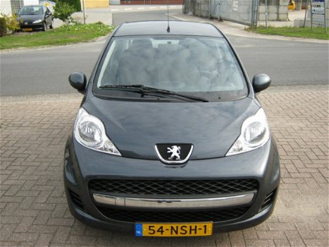 Peugeot 107 - 1.0-12V Millesim 200 5 deurs - 1