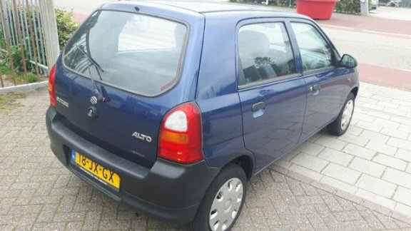 Suzuki Alto - 1.1 GL , nieuwe apk en goedkoop rijden - 1