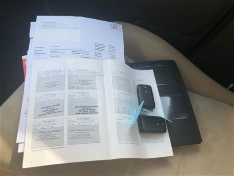 Toyota Prius - 1.5 Hybrid Business Edition+Navi+NAP - 1