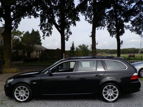 BMW 5-serie Touring - 520D Business Line/ECC/18