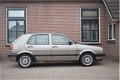 Volkswagen Golf - 1.6 70pk Automaat GL 5drs. Als nieuw Historie aanwezig Mooi voor de liefhebber - 1 - Thumbnail