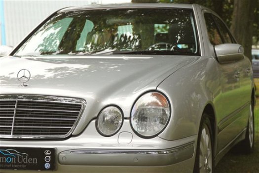 Mercedes-Benz E-klasse - W210 E 430 V8 Elegance Designo Aut.-5 | volledig gedocumenteerd | Bijtellin - 1