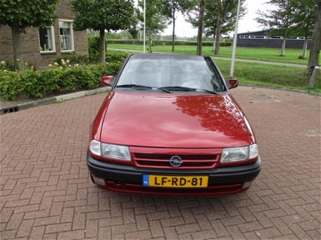 Opel Astra Cabriolet - 1.6i Bertone, Luxe uiv, Nwe Apk - 1