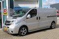 Opel Vivaro - 2.5 CDTI L2 H1 / 146PK / DUBBELE ZIJDEUR / TREKHAAK / AIRCO - 1 - Thumbnail