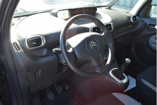 Citroën C3 Picasso - 1.4 VTi Aura | Airco | PDC | Cruise Control OOK ZONDAG 19 JANUARI OPEN - 1
