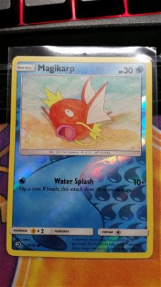 Magikarp  19/70 Common (reverse) S & M Dragon Majesty