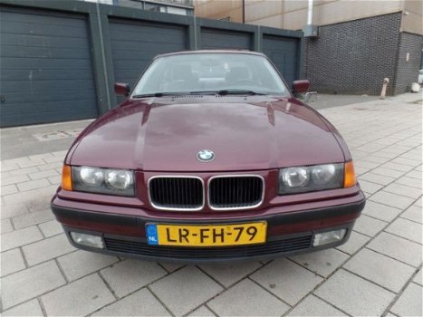 BMW 3-serie Coupé - 316i Executive Sport automaat - 1