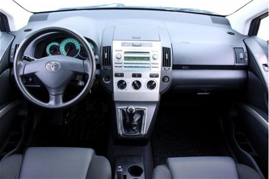 Toyota Corolla Verso - 1.6 i AIRCO 2e Eigenaar 08 1.6 VVT-i Terra - 1