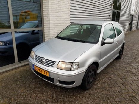 Volkswagen Polo - 1.4 TDI Trendline, Stuurbekrachteging, APK 09-2019 - 1