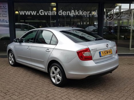 Skoda Rapid - 1.2 86pk TSI Elegance / Rijklaarprijs/ 12 maanden garantie - 1