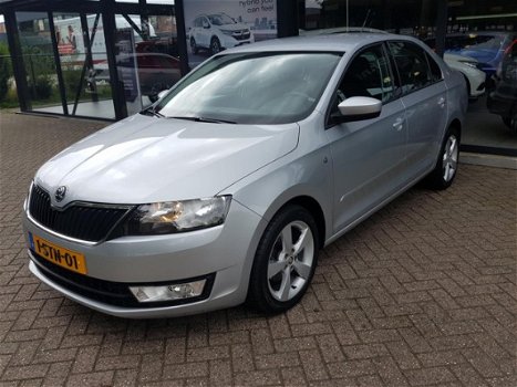 Skoda Rapid - 1.2 86pk TSI Elegance / Rijklaarprijs/ 12 maanden garantie - 1