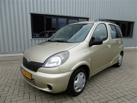 Toyota Yaris Verso - 1.3-16V VVT-i Sol Automaat 2e Eigenaar - 1