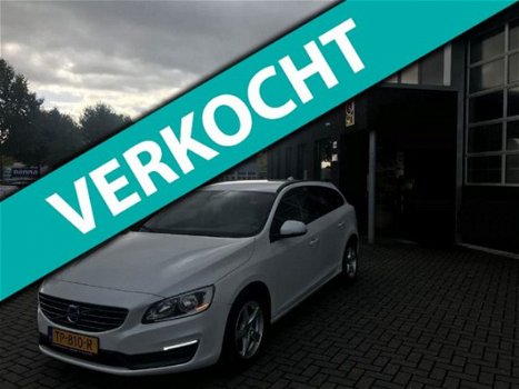 Volvo V60 - 2.0 D3 navi trekhaak - 1