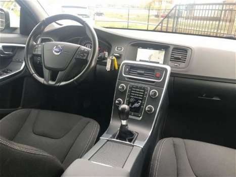 Volvo V60 - 2.0 D3 navi trekhaak - 1