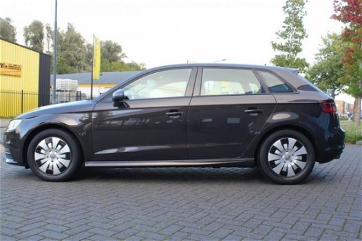 Audi A3 Sportback - 1.6 TDI ultra Edition climate control navi - 1