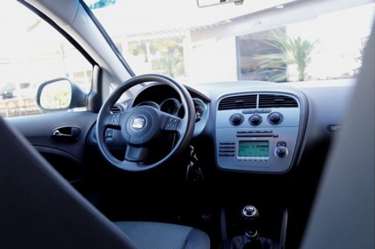 Seat Altea XL - 1.4 TSI Active Style*NL-Auto*Parkeersensoren/Cruise-Control/Clima - 1