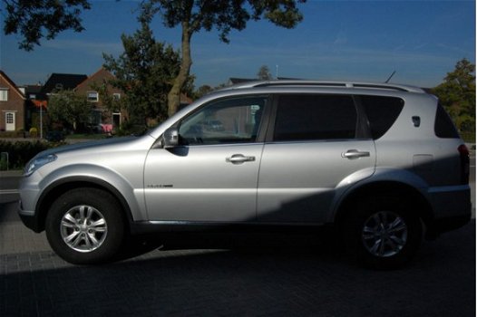 SsangYong Rexton - RX 200 CRYSTAL HIGH ROOF - 1