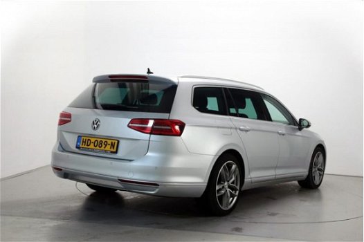 Volkswagen Passat Variant - 1.6 TDI Highline DSG Navigatie parkeersensoren 200x Vw-Audi-Seat-Skoda - 1