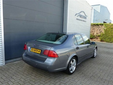 Saab 9-5 - 2.0 Turbo Aut Vector Leder Navi Clima - 1