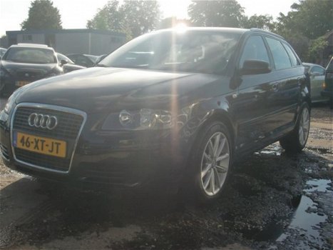 Audi A3 Sportback - 1.6 FSI Attraction Pro Line Business navi - 1