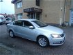 Volkswagen Passat - 1.6 TDI 105pk 