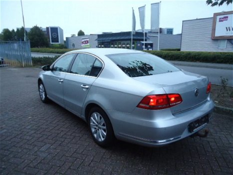 Volkswagen Passat - 1.6 TDI 105pk 