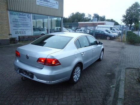 Volkswagen Passat - 1.6 TDI 105pk 