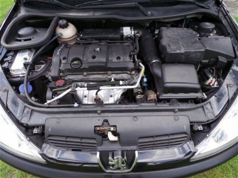 Peugeot 206 - 1.6 ( AIRCO + INRUIL MOGELIJK ) - 1