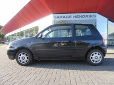 Seat Arosa - 1.4 i Zwart (occasion) Airbags , Radio/cd, Stuurbekrachtiging