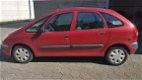 Citroën Xsara Picasso - 1.8i-16V LPG - 1 - Thumbnail