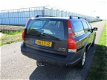 Volvo XC70 - 2.5 T Geartronic Comfort Line Automaat - 1 - Thumbnail