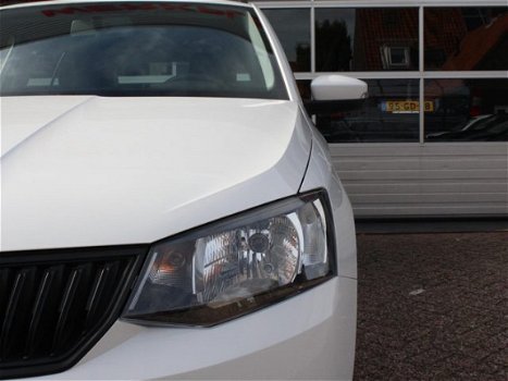 Skoda Fabia Combi - 1.0 MPI Active (1e eigenaar, Navigatie, Bluetooth carkit, Airco, MET GARANTIE*) - 1