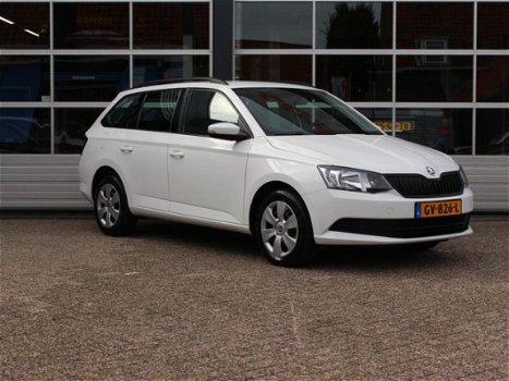 Skoda Fabia Combi - 1.0 MPI Active (1e eigenaar, Navigatie, Bluetooth carkit, Airco, MET GARANTIE*) - 1