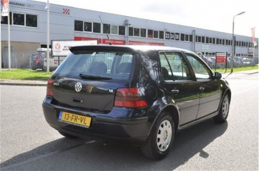 Volkswagen Golf - 1.6-16V Comfortline 5-DEURS AIRCO/CRUISE VELE OPTIES - 1