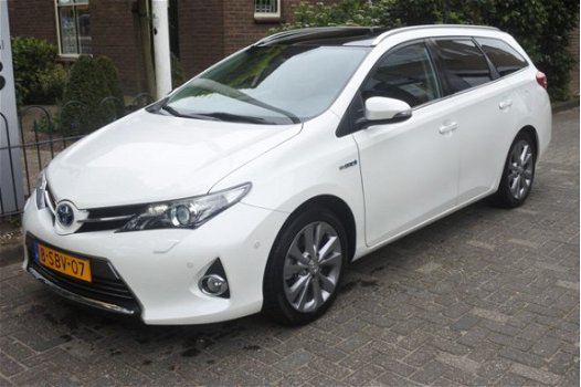 Toyota Auris Touring Sports - 1.8 HYBRID LEASE PRO panoramadak/Airco-ecc/Alu wielen/Navigatie/nw typ - 1