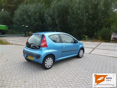 Peugeot 107 - Urban Move 1.0 - 1