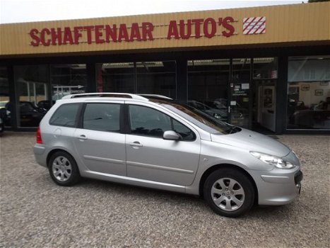 Peugeot 307 SW - 1.6-16V PREMIUM met trekhaak nieuwe apk 05-09-2020 - 1