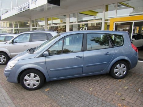 Renault Grand Scénic - 2.0-16V BUSINESS LINE Navigatie Airco Ecc Lichtm.velgen Trekhaak Qruisecontro - 1